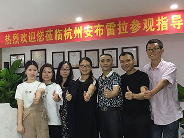 创品牌同学佛山精格走访极悦