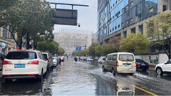 城市不变汪洋大海，不知道<i style='color:red'>道路排水超声波多普勒流速仪</i>多重要！